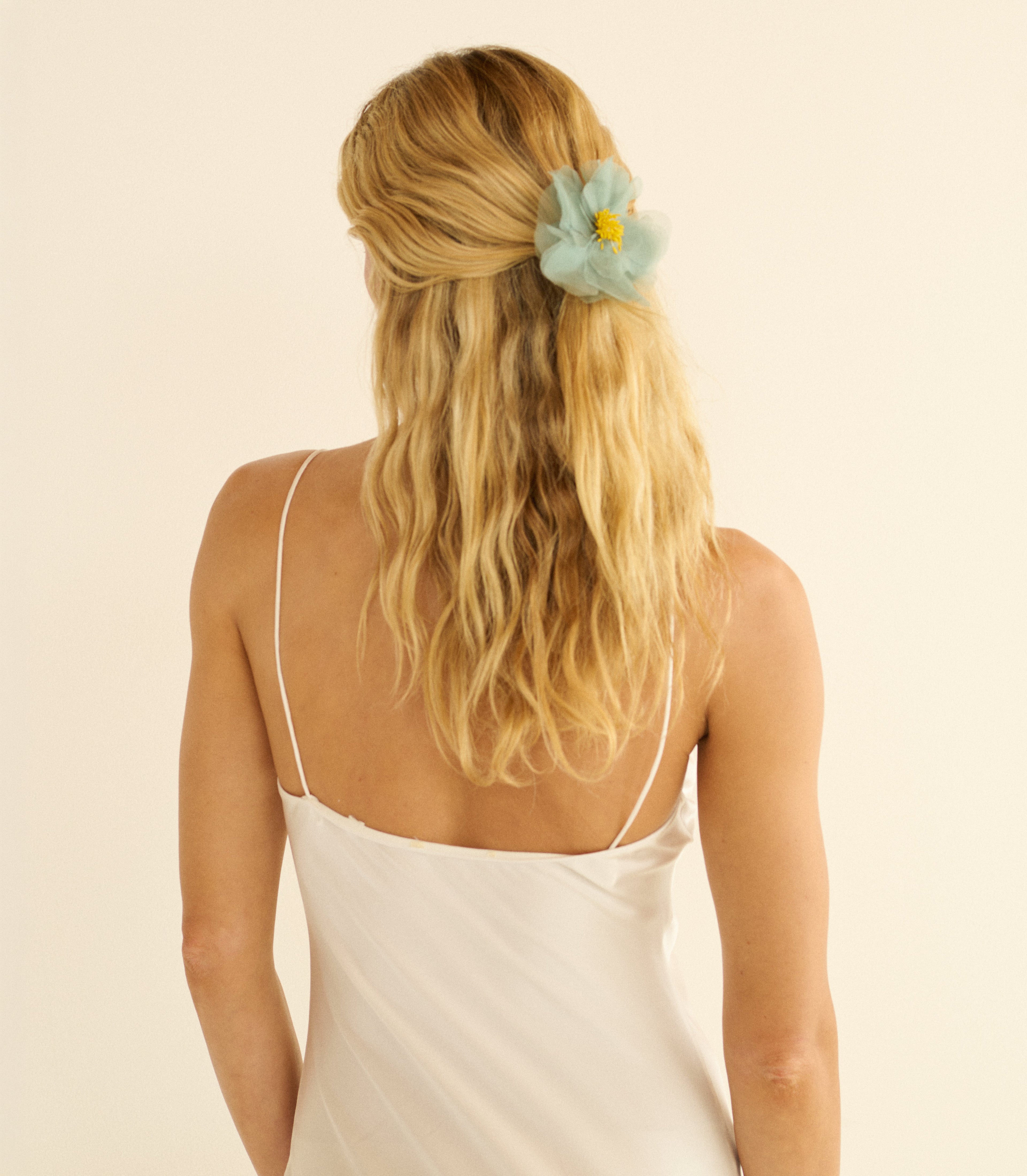DANI BARRETTE -- TEAL ORGANZA