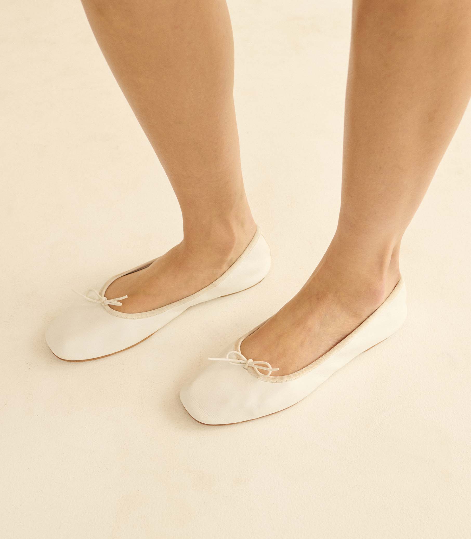 FIFI BALLET FLAT -- WHITE NAPPA