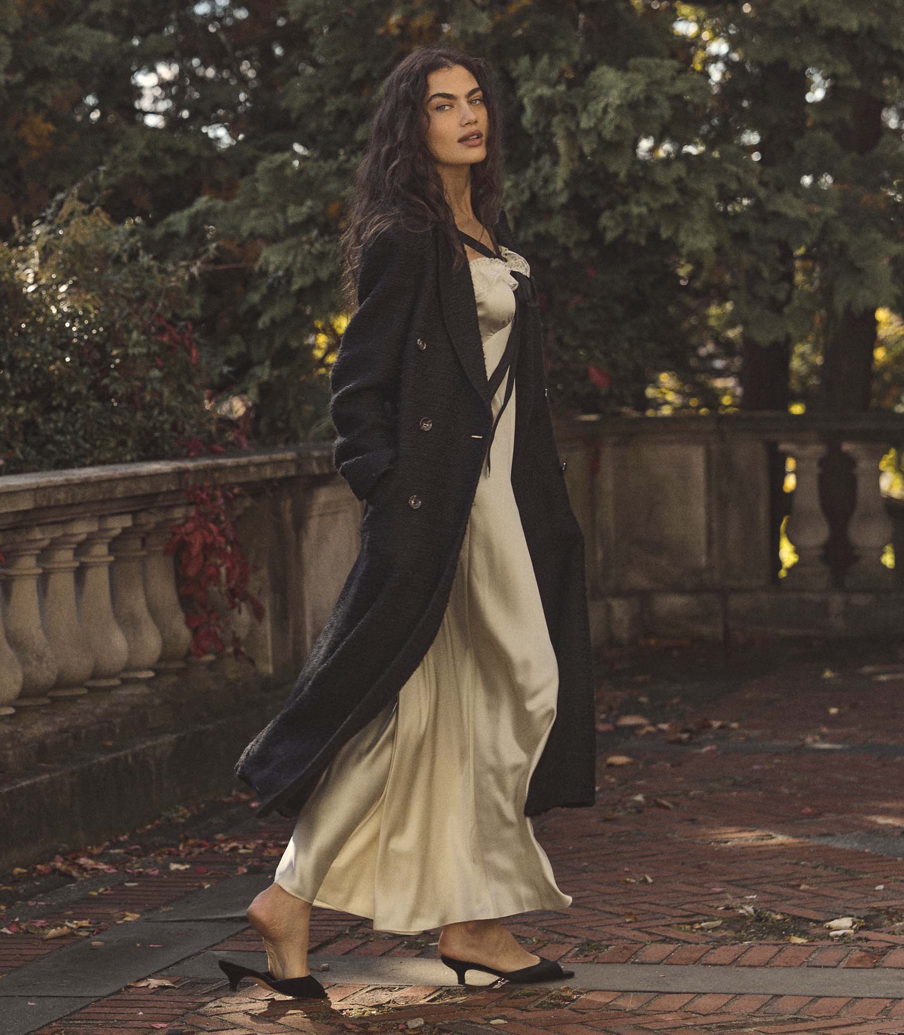 WILHELMINA COAT -- BLACK